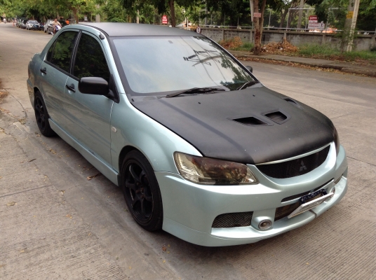 ขาดทุนยับครับคันนี้ Lancerปี2002 ขาดทุนยับครับคันนี้ Lancerปี2002