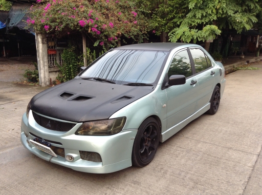 ขาดทุนยับครับคันนี้ Lancerปี2002