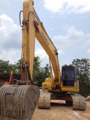 KOMATSU200-8สวยพร้อมใช้ไฟฟ้าครบต่อรองได้ครับ