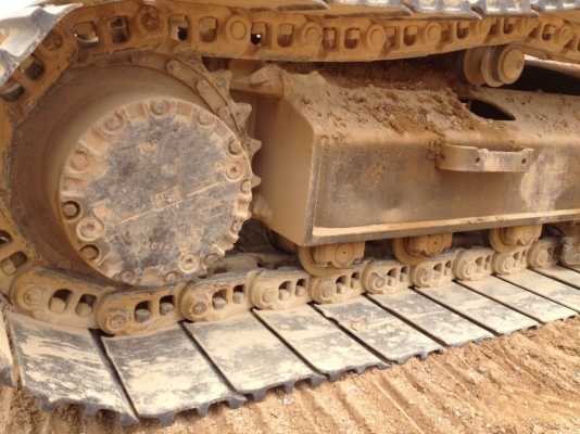 KOMATSU200-8สวยพร้อมใช้ไฟฟ้าครบต่อรองได้ครับ