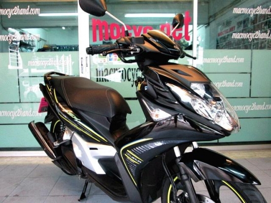 nouvo sx 125 cc. สีดำ อมตะขายดี ล้อแมกซ์ หัวฉีด กระบอกสูบไดอะซิล รถเดือน มี ค. ปี 57 ไมล์ 5 พันโล ฟรีโอน 33900