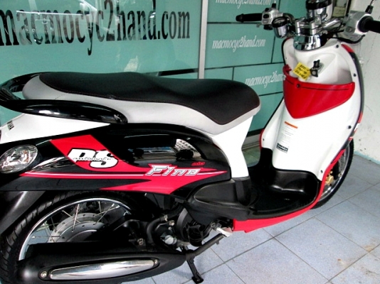 Fino PS สีดำแดง รถเดือน พฤศจิกายน ปี 57 รุ่นขายดี ไมล์ 5 พันโล  แถม 3 รายการ 25900