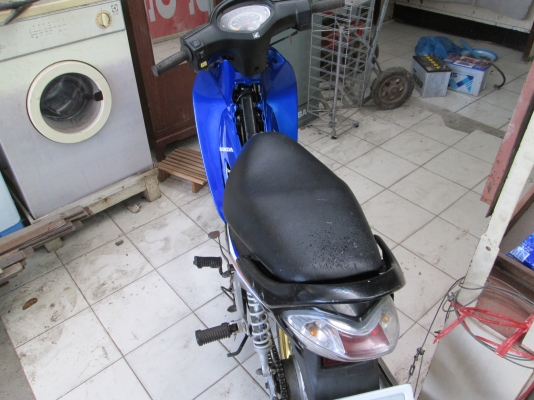 ขอขอบคุณน้องสมศักดิ์  บางบอนครับ และขอขอบคุณแฟนพันธ์ุแทนของพี่เสือทุกคน ขอบคุณครับWAVE125 ccใครจบก่อนก็ได้ครับ   ขาย 8500บาท ส่งทั่วไทย