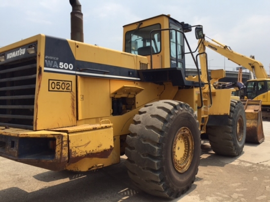 รถตักใหญ่ราคาเบาๆๆ KOMATSU WA500-1 นำเข้าจากญี่ปุ่นโดยตรง