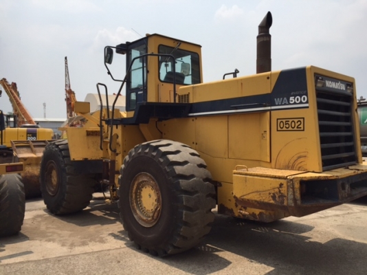 รถตักใหญ่ราคาเบาๆๆ KOMATSU WA500-1 นำเข้าจากญี่ปุ่นโดยตรง
