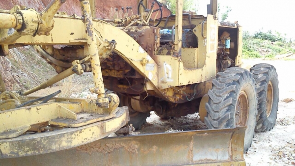 ขายถูกรถเกรดเดอร์ cat สภาพใช้งานปกติ