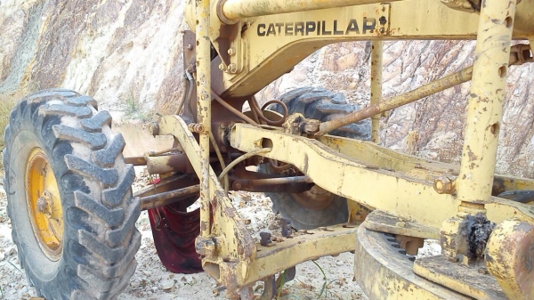 ขายถูกรถเกรดเดอร์ cat สภาพใช้งานปกติ