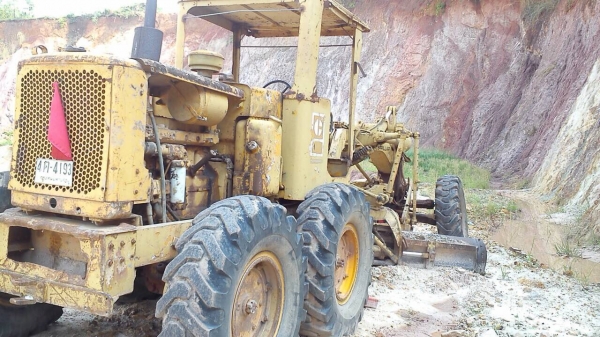 ขายถูกรถเกรดเดอร์ cat สภาพใช้งานปกติ