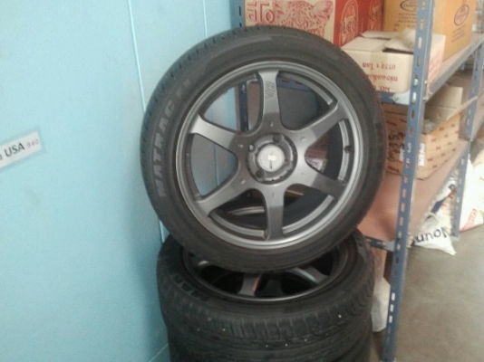 แม็กซ์ 17" พร้อมยาง งาน yashiyoda ลดราคาเหลือ 6500 แม็กซ์ 17" พร้อมยาง งาน yashiyoda ลดราคาเหลือ 6500