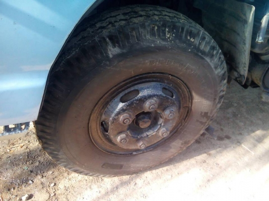 ขายISUZUNPR120แรง ฝาขาว ยาว5เมตร เครื่องดี แคชซีสวย สภาพพร้อมใช้งาน เอกสารพร้อมโอน สนใจโทร 090-8588220คุณนะ 093-3258446คุณบิวตี้ ID:narong498 หรือ www.truck.in.th/498 หรือเพจFacebook ณรงค์ ซื้อขายรถมือสอง (เว็บไซต์ส่วนตัว)