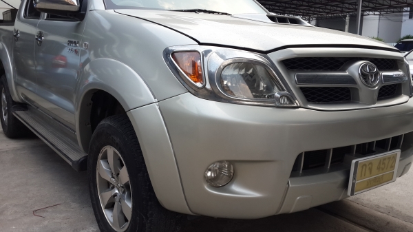 4wD ที่สภาพดี สวย ใช้งานน้อย เกียร์ AUTO ขาย 425,000 บาท