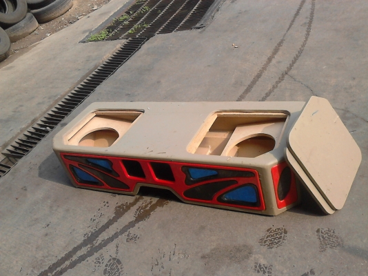 ตู้ลำโพง CAB ยาว 136 CM. กว้าง 48 CM.  TEL.081-427-3941