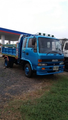 ขายดั้มISUZU ร็อกกี้195แรง พ.เพาเวอร์ เบรกทิฟฟี่ ภายในสวย แอร์เย็น เครื่องดี แคชซีสวย ยางดี สภาพพร้อมใช้งาน เอกสารพร้อมโอน สนใจโทร 090-8588220คุณนะ 093-3258446คุณบิว ID:narong498 หรือ www.truck.in.th/498 หรือเพจFacebook ณรงค์ ซื้อขายรถมือสอง (เว็บไซต์ส่วน