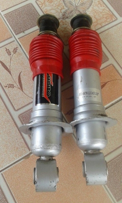 โช้คโหลดหน้า D-max 2 นิ้วครึ่ง (2.5")