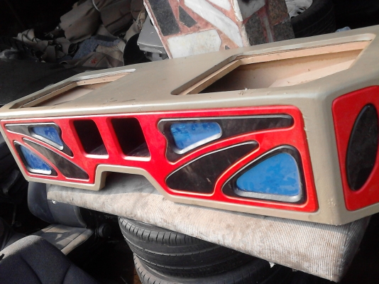 ตู้ลำโพง CAB ยาว 136 CM. กว้าง 48 CM.  TEL.081-427-3941