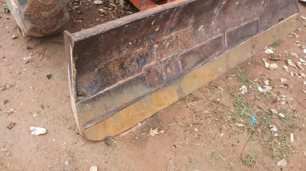 คูโบต้า 7040 2เพลา ขายตามสภาพ/// เครื่องดี สีสันสวย มีดันหน้า1ชิ้น เอกสารครบพร้อมโอนโทรหาลุงโหนกเลยจ้า 081 074 5778 จ้า