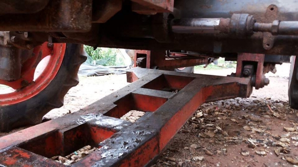 คูโบต้า 7040 2เพลา ขายตามสภาพ/// เครื่องดี สีสันสวย มีดันหน้า1ชิ้น เอกสารครบพร้อมโอนโทรหาลุงโหนกเลยจ้า 081 074 5778 จ้า