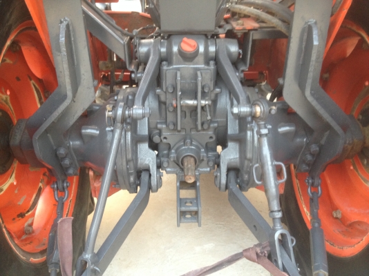 ขาย L4508 อุปกรณ์หน้า   หลังตราช้าง  รถสวยกิป อยู่สุรินทร์