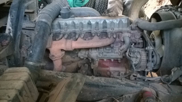 ขาย HINO FM3H สภาพสวยบางเดิม ดั้มสามมิตร คัสซีสวยตลอดเส้น เครื่องเดิม HO7D 195 แรงม้า เกียร์เดิม สโลว์เดิม ยางเต็ม ทะเบียนพร้อมโอน จัดแนนซ์ให้ด้วยครับ