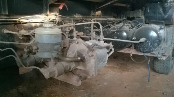 ขาย HINO FM3H ดั้มสามมิตร คัสซีสวยตลอดเส้น เครื่องเดิม HO7D 195 แรงม้า เกียร์เดิม สโลว์เดิม ยางเต็ม ทะเบียนพร้อมโอน จัดแนนซ์ให้ด้วยครับ