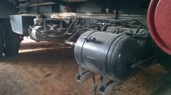 ขาย HINO FM3H ดั้มสามมิตร คัสซีสวยตลอดเส้น เครื่องเดิม HO7D 195 แรงม้า เกียร์เดิม สโลว์เดิม ยางเต็ม ทะเบียนพร้อมโอน จัดแนนซ์ให้ด้วยครับ