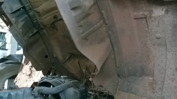 ขาย HINO FM3H ดั้มสามมิตร คัสซีสวยตลอดเส้น เครื่องเดิม HO7D 195 แรงม้า เกียร์เดิม สโลว์เดิม ยางเต็ม ทะเบียนพร้อมโอน จัดแนนซ์ให้ด้วยครับ