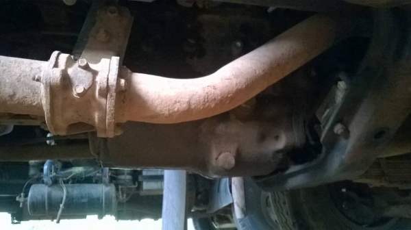 ขาย HINO FM3H ดั้มสามมิตร คัสซีสวยตลอดเส้น เครื่องเดิม HO7D 195 แรงม้า เกียร์เดิม สโลว์เดิม ยางเต็ม ทะเบียนพร้อมโอน จัดแนนซ์ให้ด้วยครับ