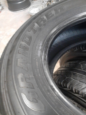 245/70R16 DUNLOP GRANDTREK  AT20       ปี 2013 ชุด 4 เส้น tel.081-427-3941