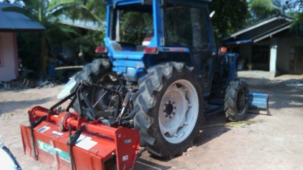 ขาย รถไถ อิเซกิ 5520 2 เพลา 55 แรง ขาย รถไถ อิเซกิ 5520 2 เพลา 55 แรง