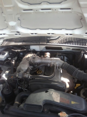 kia sportage 4คูณ4  สภาพดีมากสีสวย แอร์เย็นเครื่องช่วงล่างดี ไม่เคยติดแก๊ส