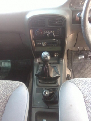 kia sportage 4คูณ4  สภาพดีมากสีสวย แอร์เย็นเครื่องช่วงล่างดี ไม่เคยติดแก๊ส