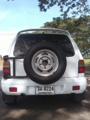 kia sportage 4คูณ4  สภาพดีมากสีสวย แอร์เย็นเครื่องช่วงล่างดี ไม่เคยติดแก๊ส