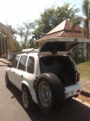 kia sportage 4คูณ4  สภาพดีมากสีสวย แอร์เย็นเครื่องช่วงล่างดี ไม่เคยติดแก๊ส