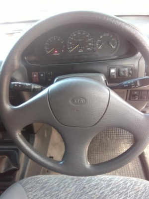 kia sportage 4คูณ4  สภาพดีมากสีสวย แอร์เย็นเครื่องช่วงล่างดี ไม่เคยติดแก๊ส