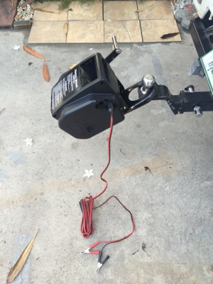 ขายวินซ์ไฟฟ้า12v 2000ปอนด์ แบบพกพา รีโหมดไร้สาย