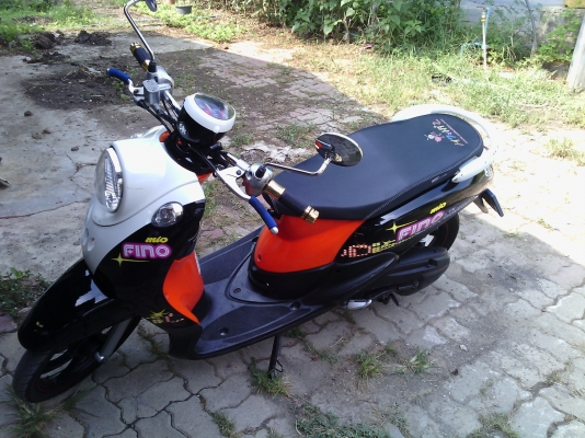 ขายรถ ฟีโน่ ล้อแม็ค สภาพสวย ราคา 15000 บาท ขายรถ ฟีโน่ ล้อแม็ค สภาพสวย ราคา 15000 บาท