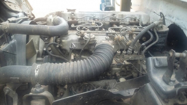 ขาย 6 ล้อ NQR 150 ปี 50 กระบะเหล็กยาว 5.20 เมตร คัสซีสวยตลอดเส้น เครื่องเดิม เกียร์เดิม ทะเบียนเต็มพร้อมโอน