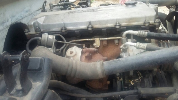 ขาย 6 ล้อ NQR 150 ปี 50 กระบะเหล็กยาว 5.20 เมตร คัสซีสวยตลอดเส้น เครื่องเดิม เกียร์เดิม ทะเบียนเต็มพร้อมโอน