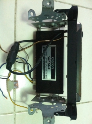 ลำโพงCENTER 1DIN Clarion SRK604 อุปกรณ์ครบ มีเพาเวอร์ มือ2 ญี่ปุ่น