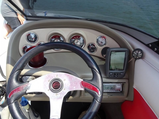 ขาย crownline 180 ss ปี2012 18ฟุต