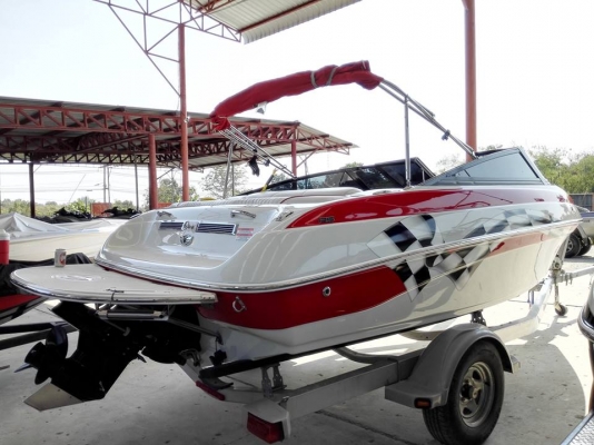 ขาย crownline 180 ss ปี2012 18ฟุต