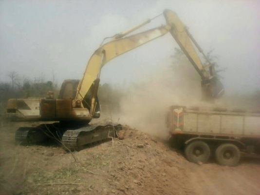 ขาย KOBELCO SK200m3 สภาพสวยพร้อมใช้ ราคาต่อรองได้ ติดต่อได้ที่คุณ อ๊อฟ พิจิตร 086-737-9991 ขาย KOBELCO SK200m3 สภาพสวยพร้อมใช้ ราคาต่อรองได้ ติดต่อได้ที่คุณ อ๊อฟ พิจิตร 086-737-9991