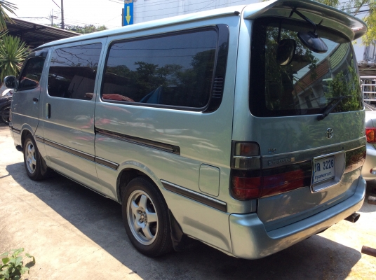 ขายรถตู้แต่งนิดหน่อยปี96 ขายรถตู้แต่งนิดหน่อยปี96