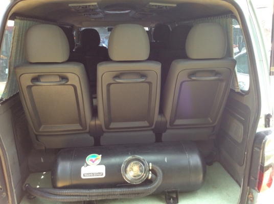 ขายรถตู้แต่งนิดหน่อยปี96 ขายรถตู้แต่งนิดหน่อยปี96