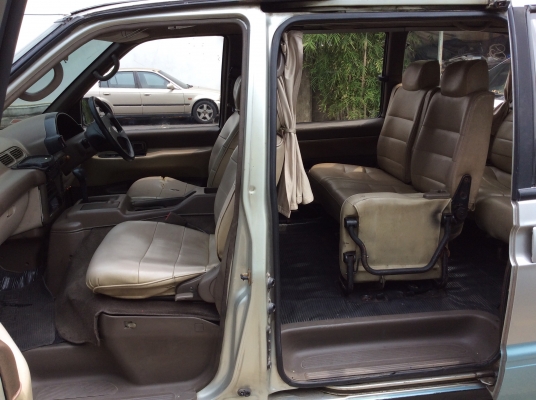 ขายรถตู้เล็กเอาไปแต่งvipเอาไปขายของขนของราคาเบา