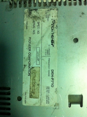 Pioneer DEH-P710 สไลด์ไฟฟ้า กราฟฟิกหน้า MP3 CD AUX 2ปรีเอ้า คุมกล่องCD มือ2 ญี่ปุ่น