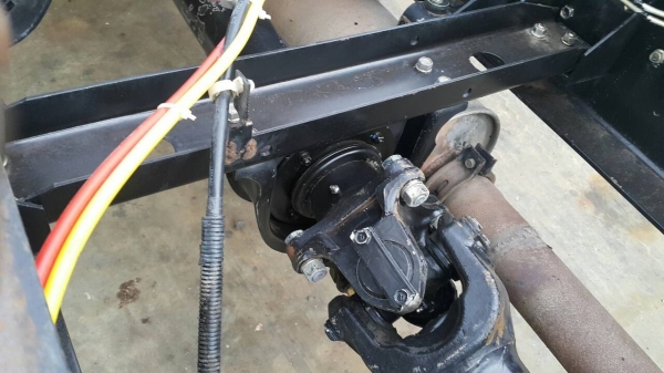 ขายด่วนเมกก้า 260แรง ปี 47 หัวคัสซี จัดแนนซ์ได้สูง ดอกถูก จัดแนนซ์ได้1200000บาท หรือต้องการกะบะดั้มสามมิตรทางเราก็มี