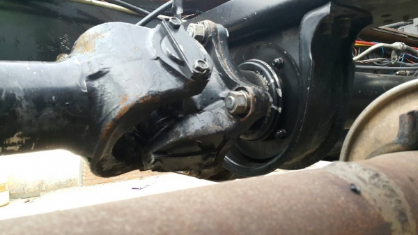 ขายด่วนเมกก้า 260แรง ปี 47 หัวคัสซี จัดแนนซ์ได้สูง ดอกถูก จัดแนนซ์ได้1200000บาท หรือต้องการกะบะดั้มสามมิตรทางเราก็มี