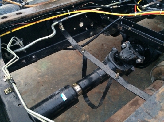 ขายด่วนเมกก้า 260แรง ปี 47 หัวคัสซี จัดแนนซ์ได้สูง ดอกถูก จัดแนนซ์ได้1200000บาท หรือต้องการกะบะดั้มสามมิตรทางเราก็มี