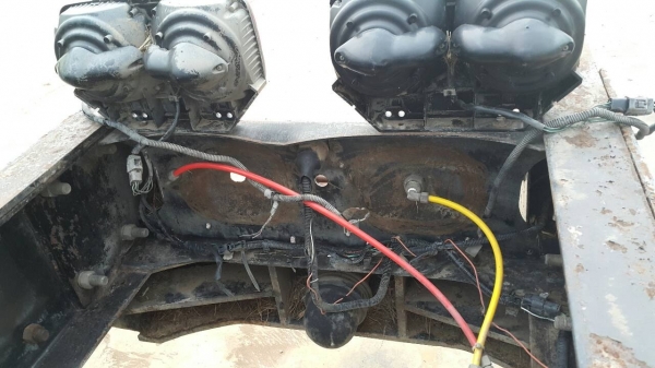 ขายด่วนเมกก้า 260แรง ปี 47 หัวคัสซี จัดแนนซ์ได้สูง ดอกถูก จัดแนนซ์ได้1200000บาท หรือต้องการกะบะดั้มสามมิตรทางเราก็มี